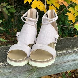 hallie sporty platform wedge